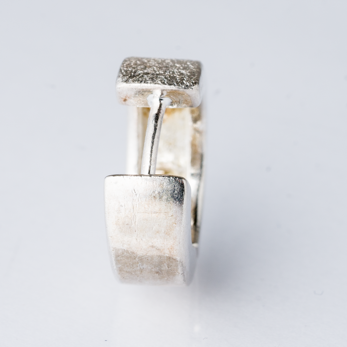 Einzelner Ohrring Huggie 925er Silber 3,94 g2
