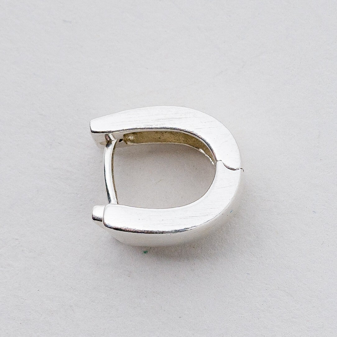 Einzelner Ohrring Halbe Creole 925 Silber 3,02 g4