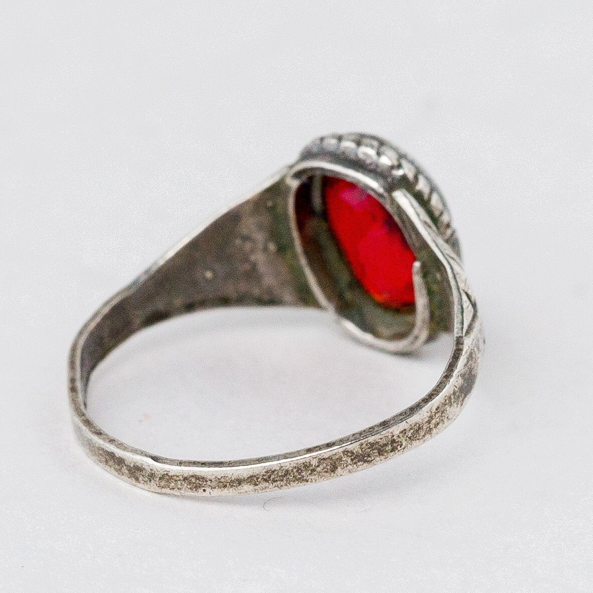 Silber Ring 42 (13,4 mm Ø) 800 Roter Stein 0,86 g3