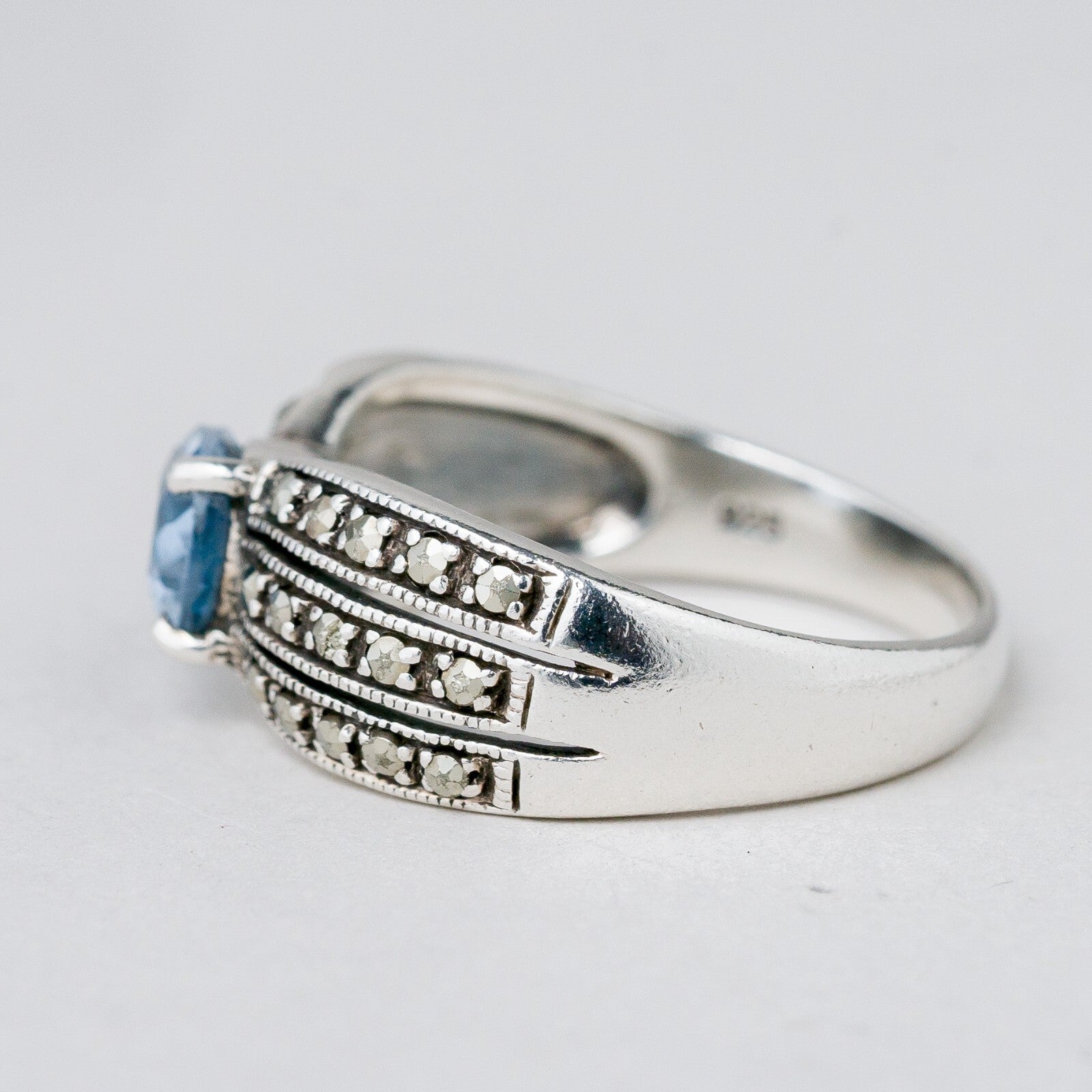 Silber Ring 925 Blauer Stein Größe 59 (18,8 mm Ø) 4,93 g5