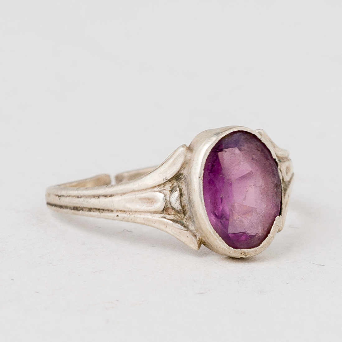 Ring Lila Stein 835er Silber 1,53 g Größe flexibel1