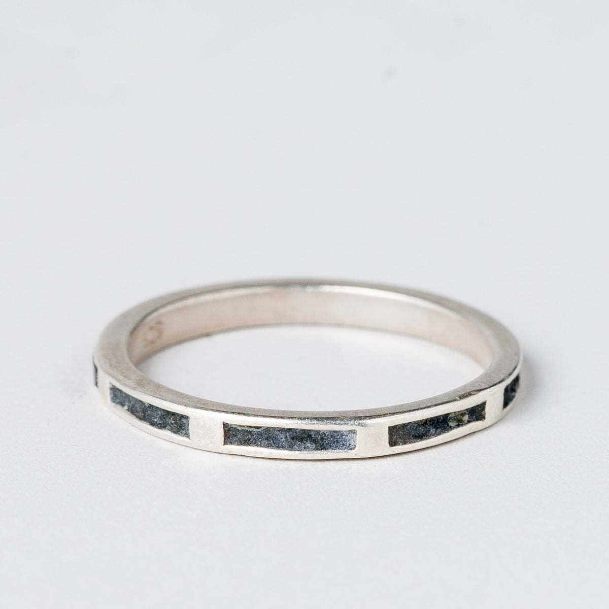 Silber Ring 925 Schwarze Steine Größe 55 (17,5 mm Ø) 1,4 g3