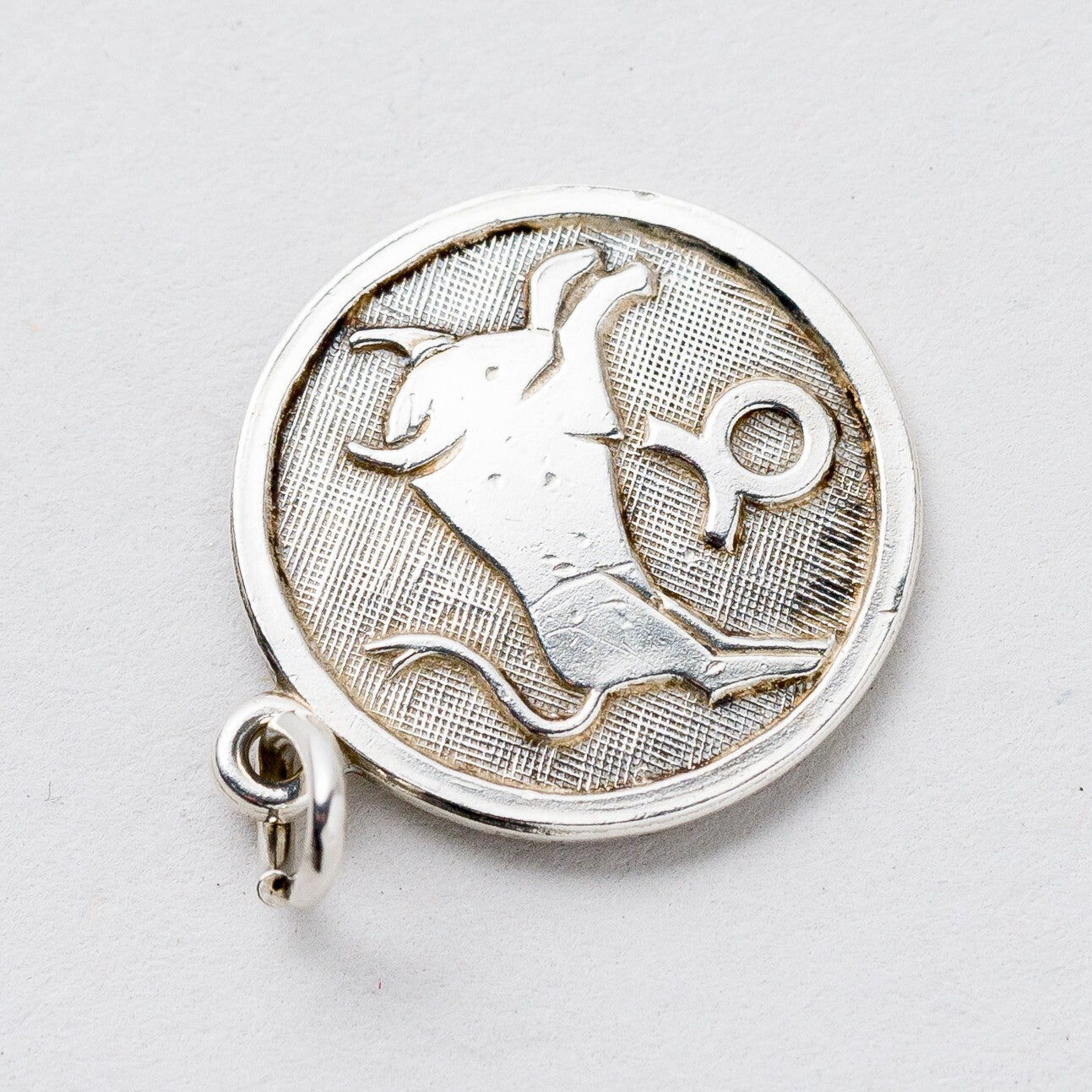 Anhänger 835 Silber Sternzeichen Stier 2,2 cm 1,68 g2