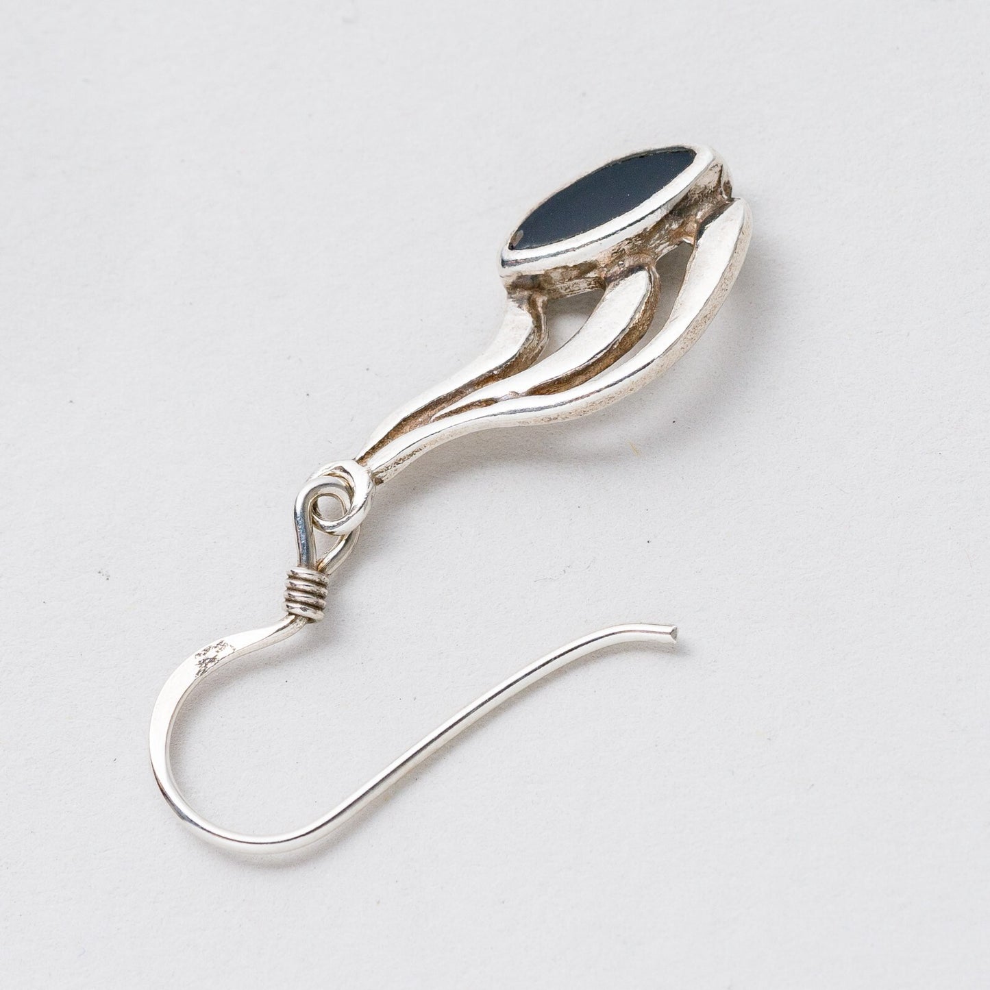 Einzelner Ohrring Hängeohrring Silber Schwarzer Stein 1,4 g2