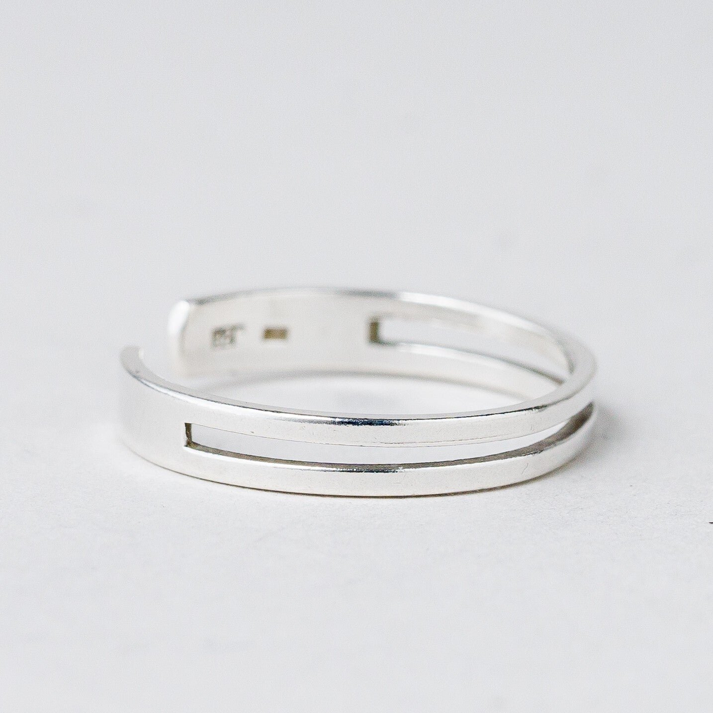 Ring Silber 925 Größe flexibel ca. 58 1,43 g2