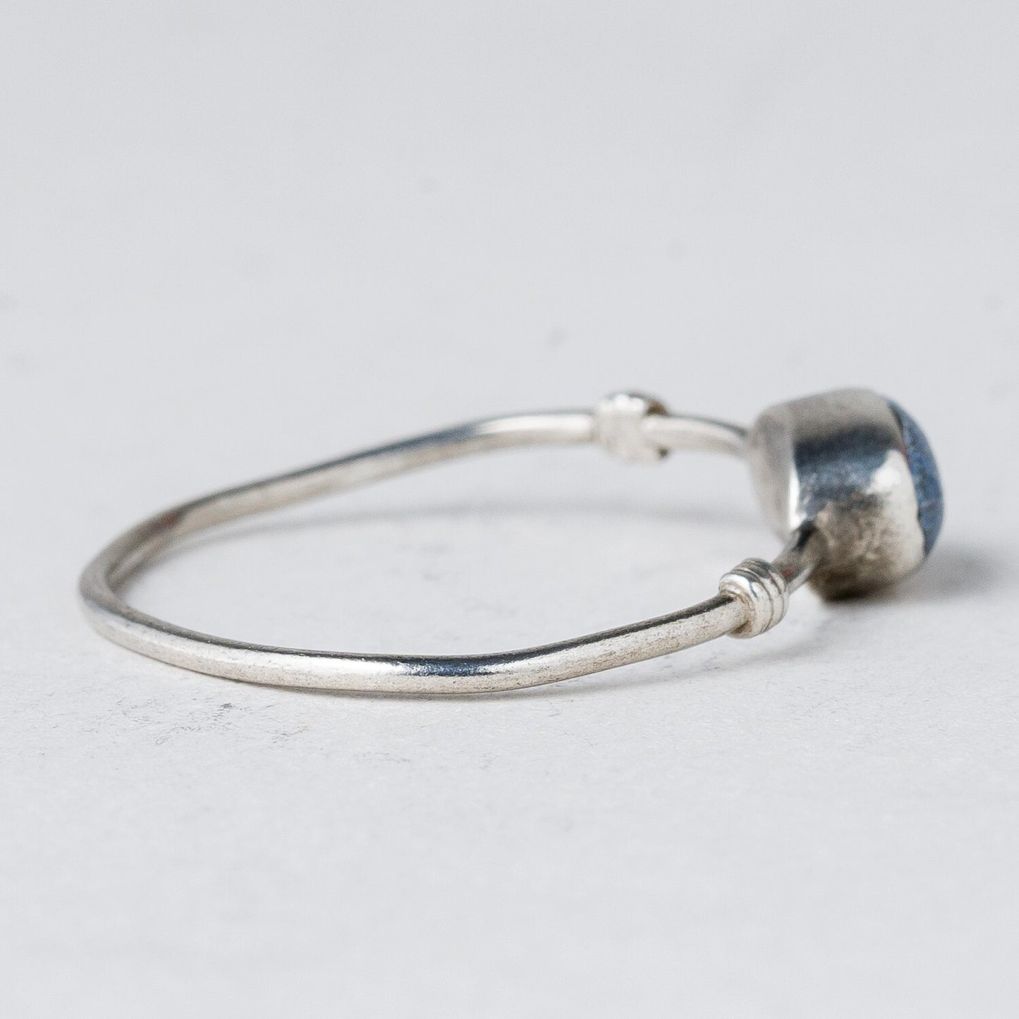 Silber Ring 925 Blauer Stein Größe 55 (17,5 mm Ø) 0,81 g2