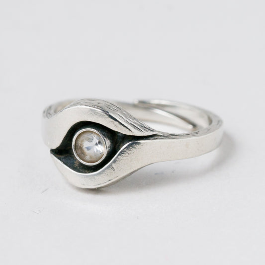 Ring Silber Weißer Stein Größe flexibel ca. 59 3,41 g0