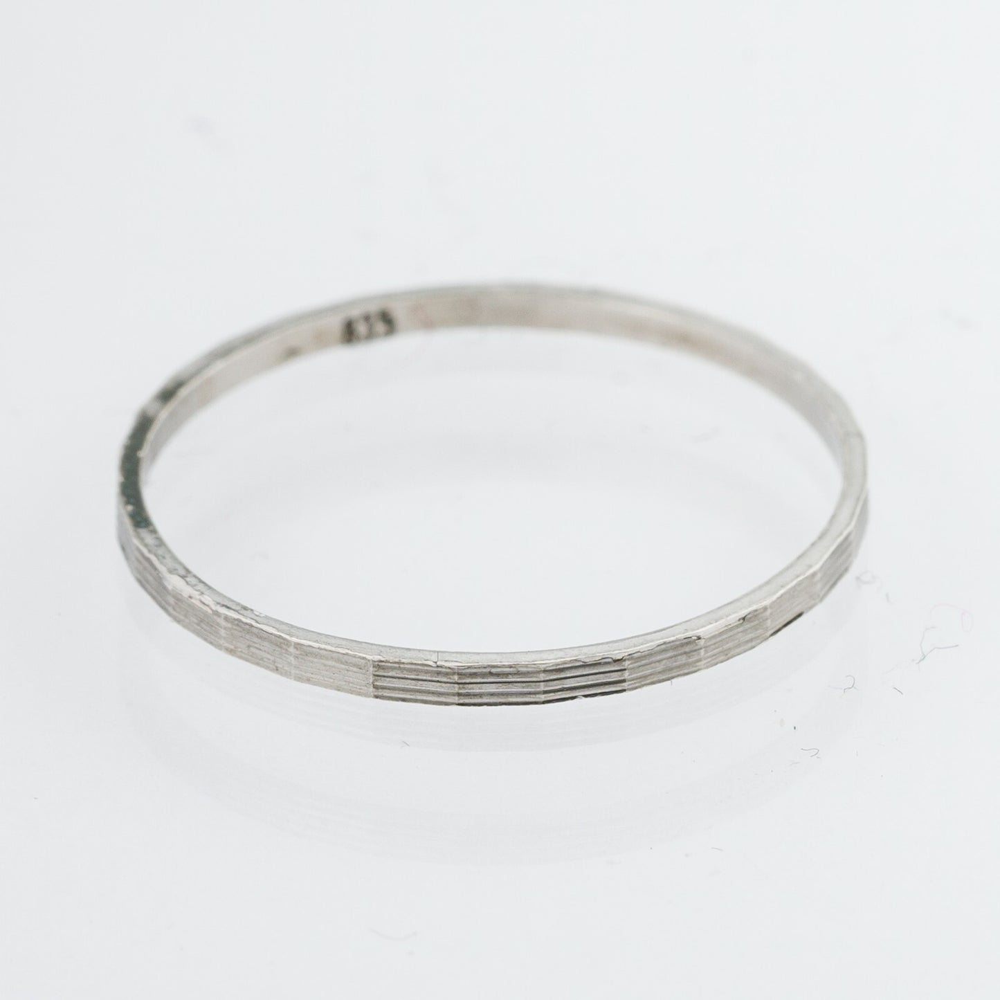 Silberring  835er Silber 0,47 g Größe 56 (17,8 mm Ø)1