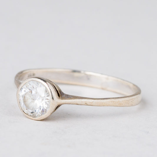Ring Weißer Stein 1,66 g 925er Silber Größe 58 (18,4 mm Ø)0