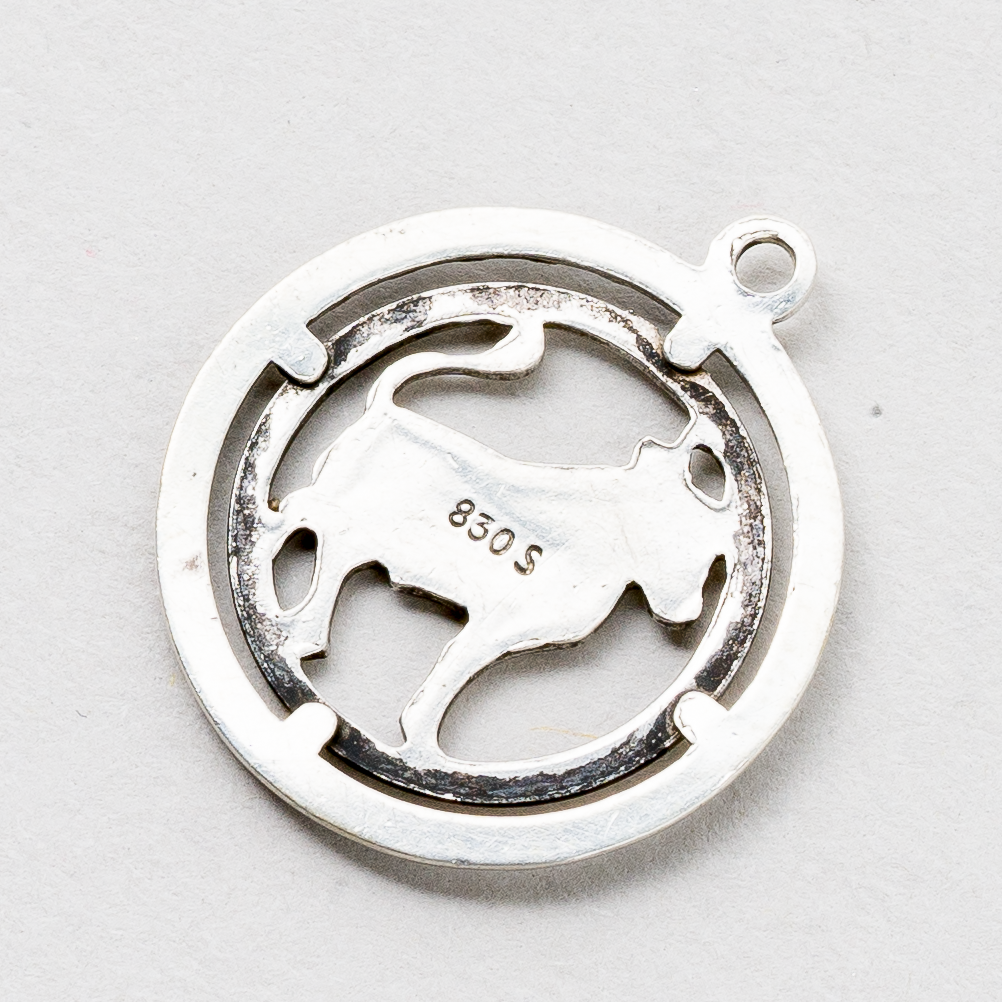 Anhänger Stier 830er Silber 1,44 g 2 cm1