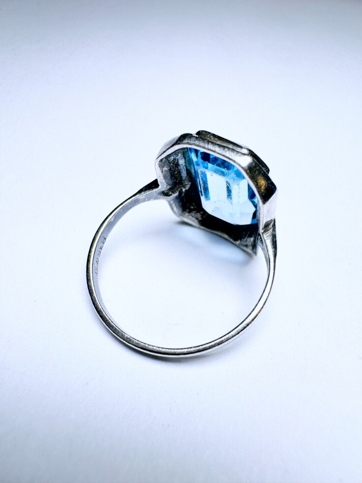 Ring 935er Silber Größe 54 Hellblauer Emerald Cut Stein 3,51g4