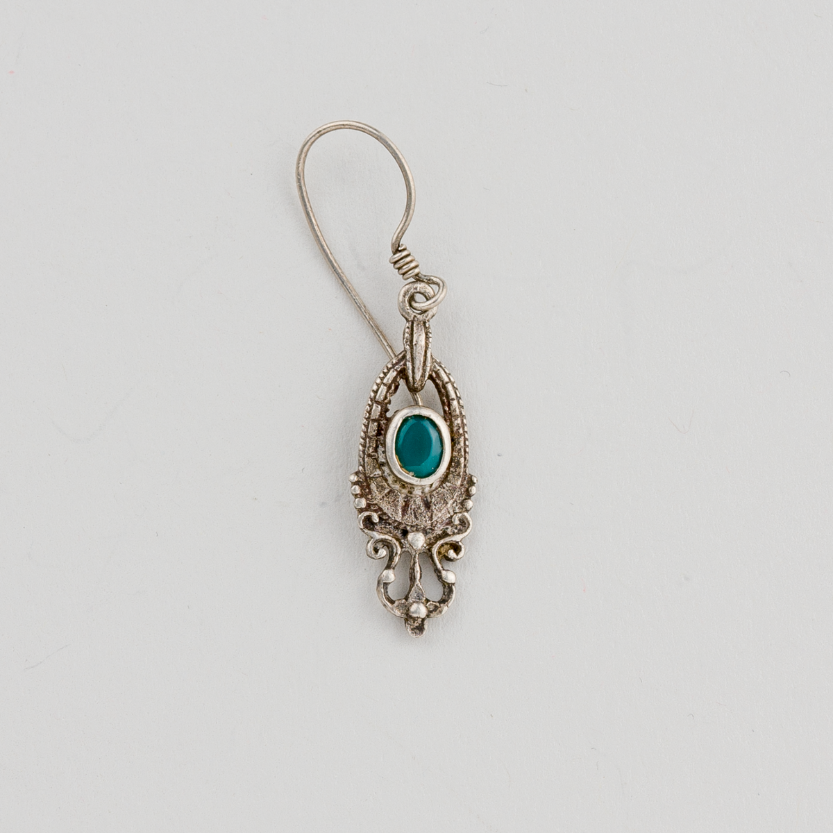 Silberohrring 925er Silber 1,5g Grüner Stein und Verzierungen 2,8 cm0
