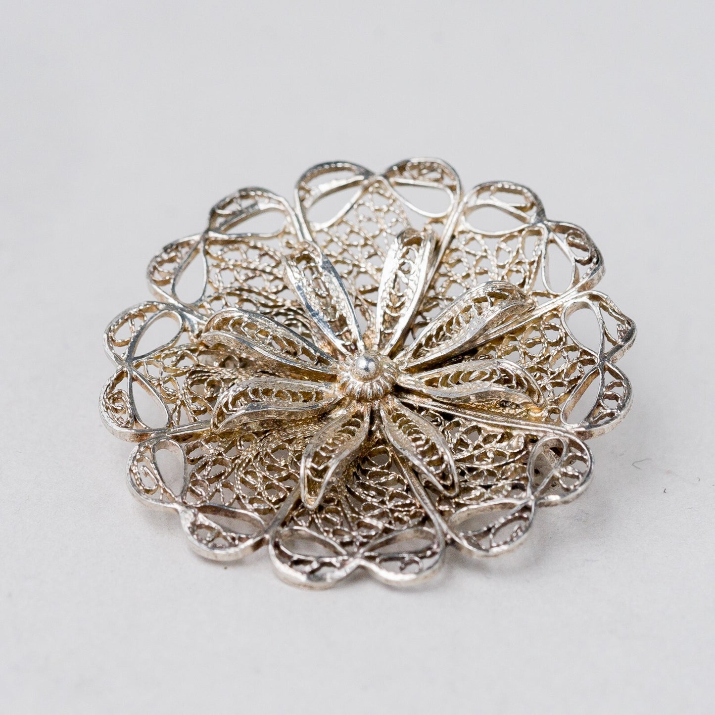 Brosche Silber filigran 3 cm 4,3 g0