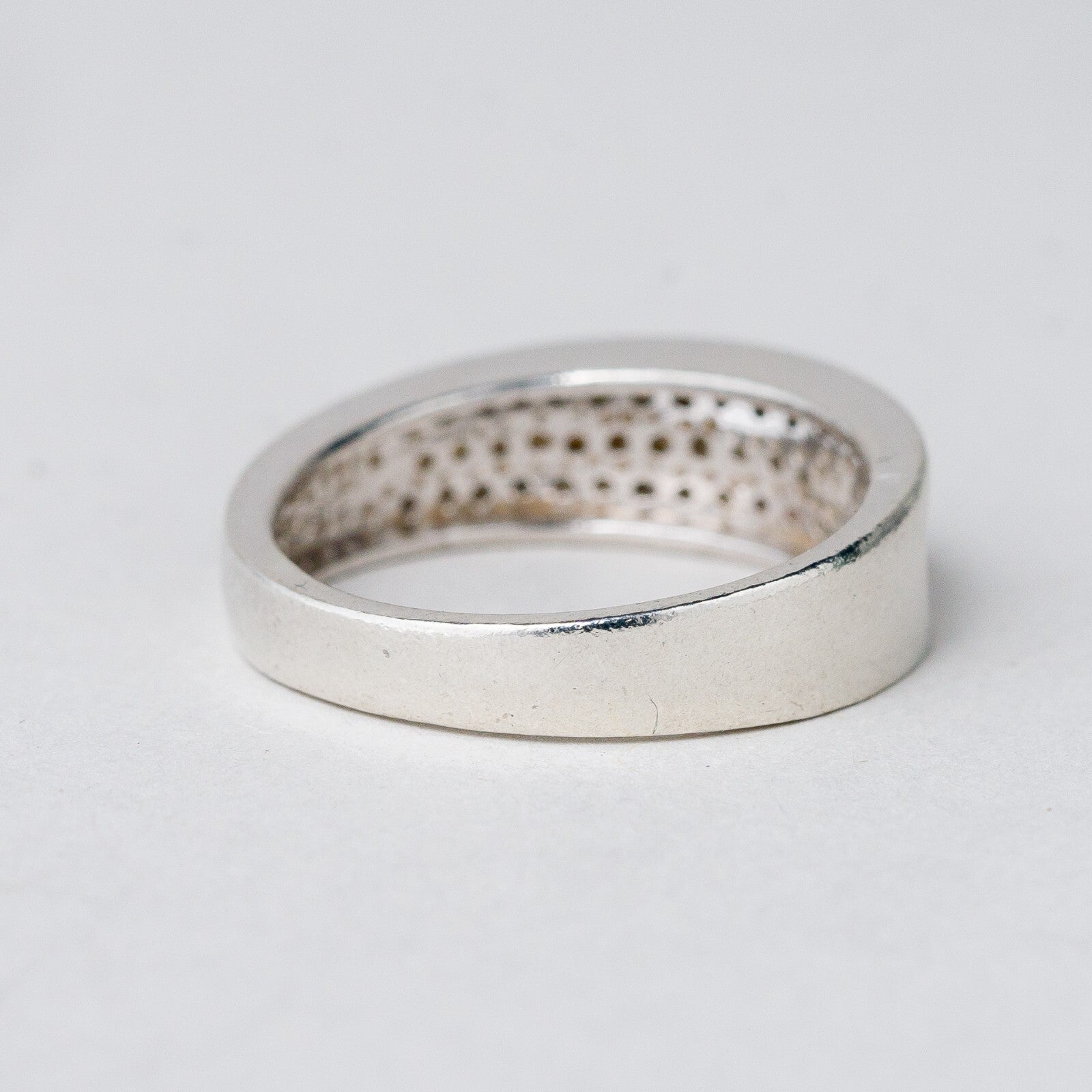 Silber Ring Weißer Stein Größe 55 (17,5 mm Ø) 3,76 g3