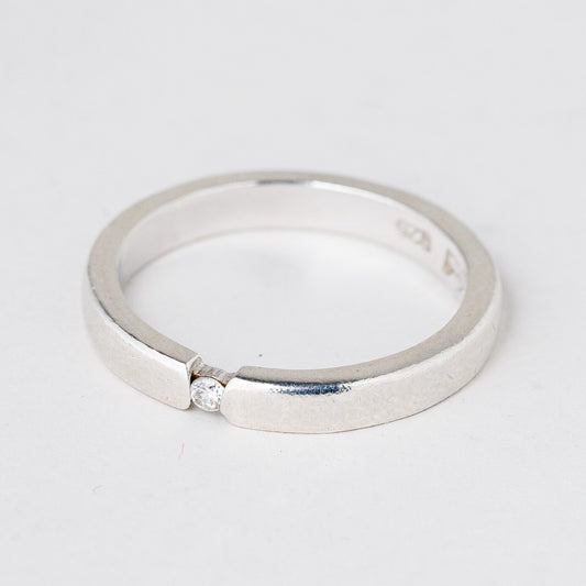 Silber Ring 57 (18,1 mm Ø) 925 Weißer Stein 3,44 g0