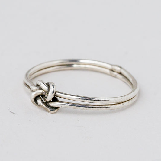 Silber Ring 56 (17,8 mm Ø) Knoten 1,11 g0
