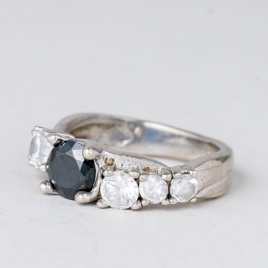 Ring Schwarzer und Weiße Steine 4,09 g 925er Silber Größe 52 (16,5 mm Ø)0