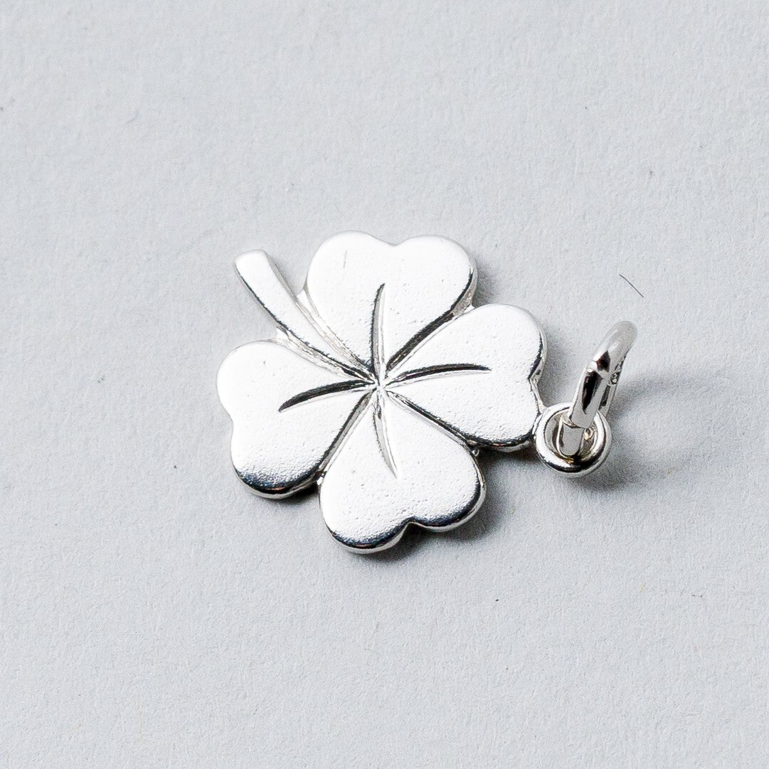 Anhänger 835 Silber Kleeblatt 1,7 cm 0,64 g1