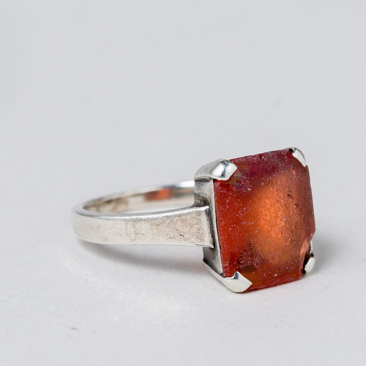 Silber Ring 830 Roter Stein Größe 51 (16,2 mm Ø) 3,44 g5