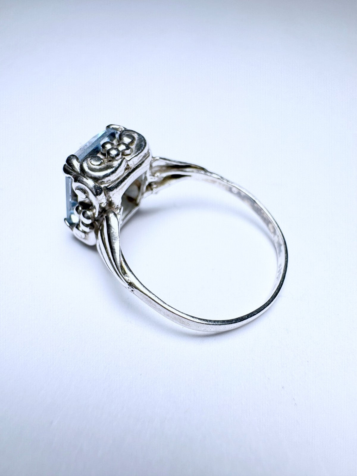 Ring 925er Silber Größe 57 Hellblauer Emerald Cut Stein 3,63g1