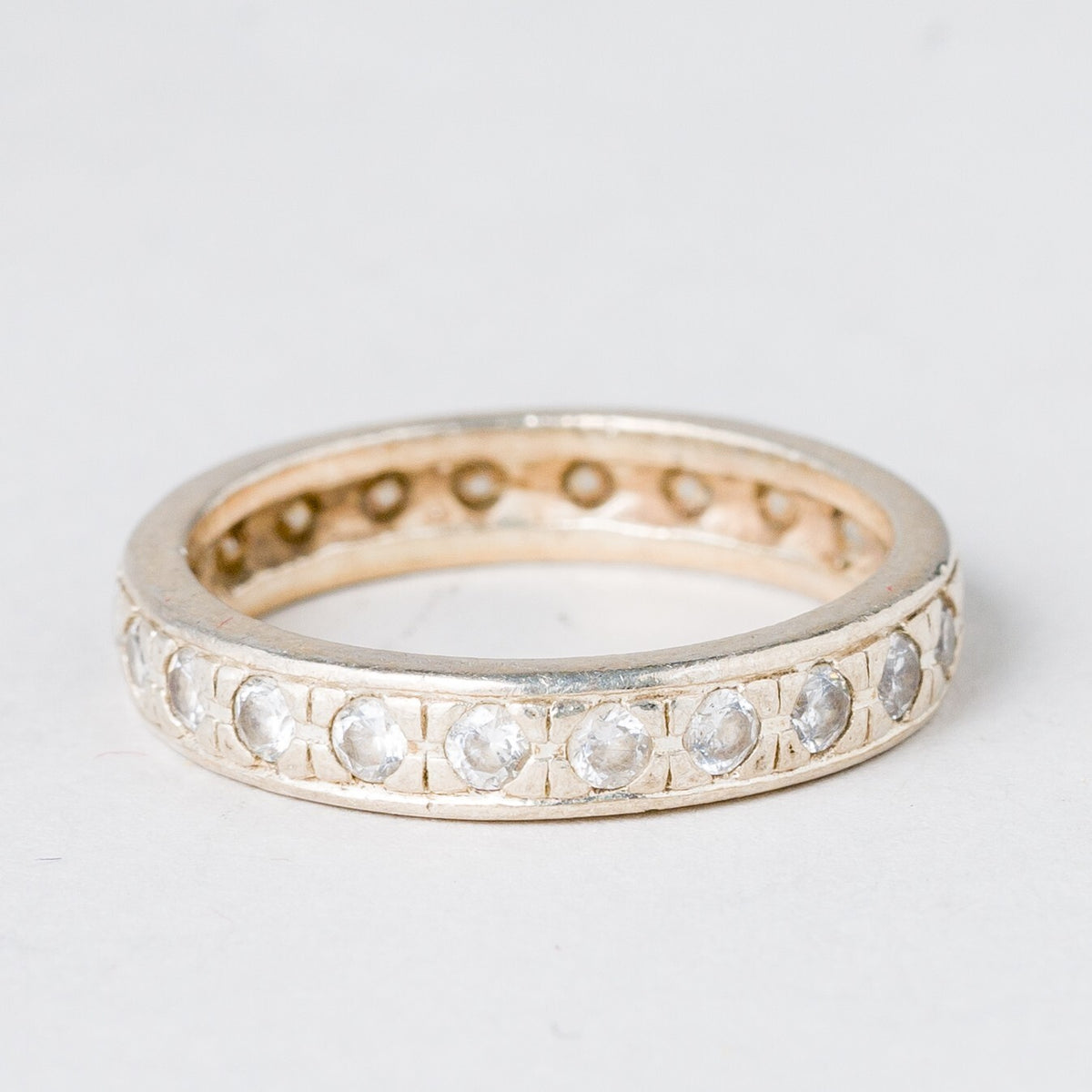 Silber Ring 925 Weiße Steine Größe 50 (15,9 mm Ø) 2,43 g3