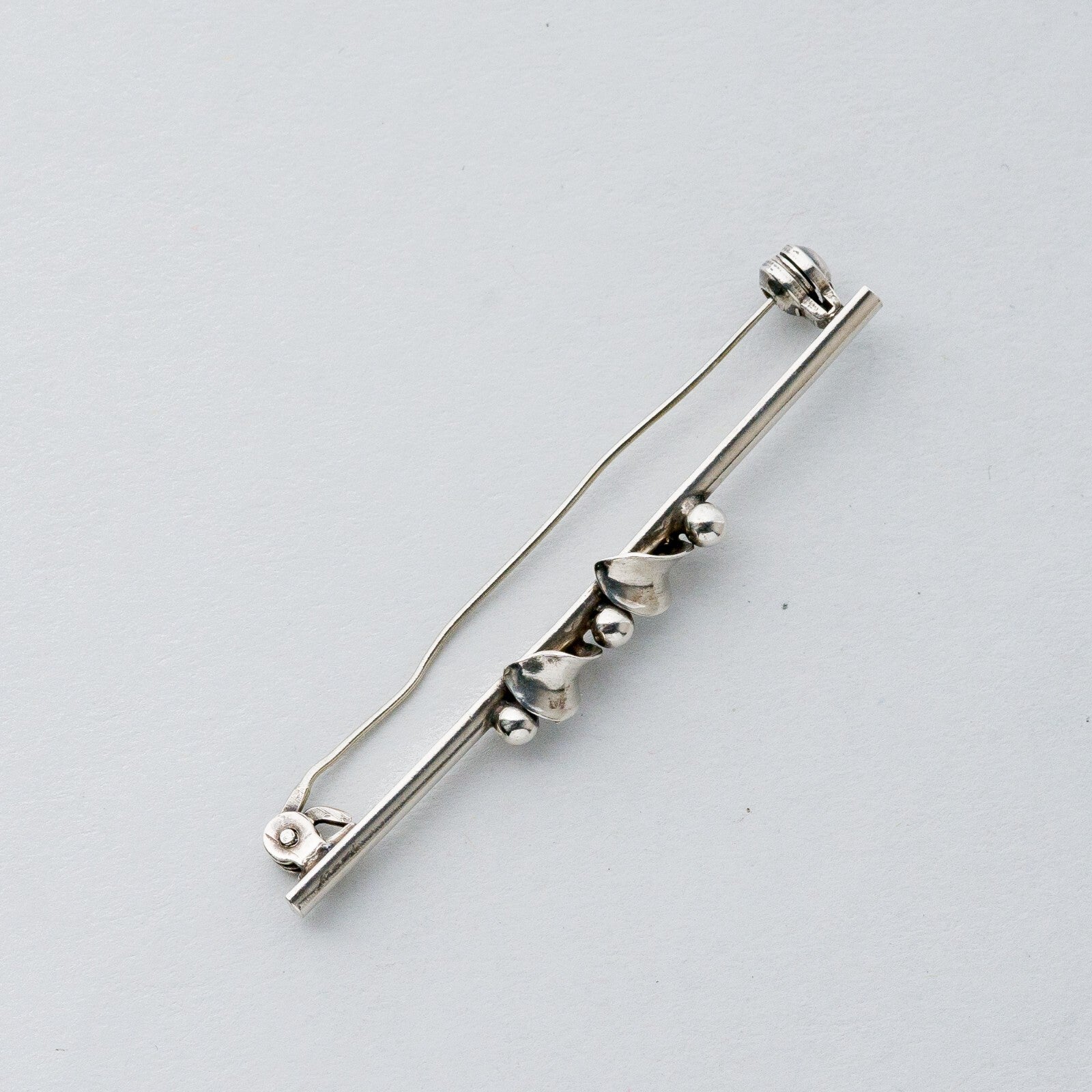 Silber Brosche Spange 835 Kugeln 2,19 g2