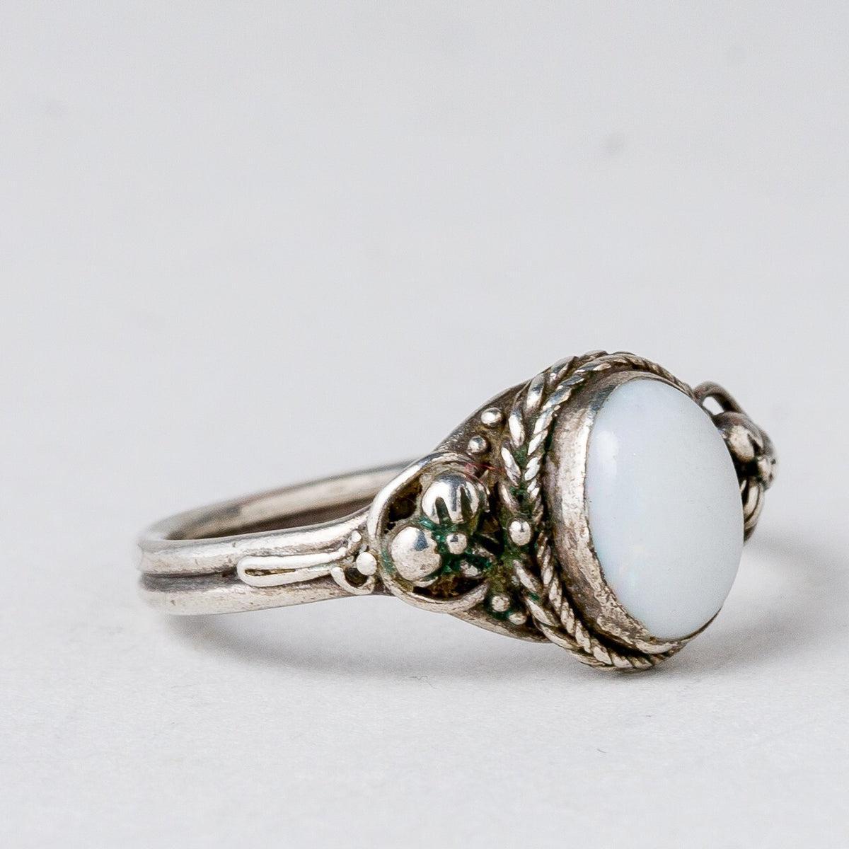 Silber Ring Weißer Stein Größe 50 (15,9 mm Ø) 2,06 g1