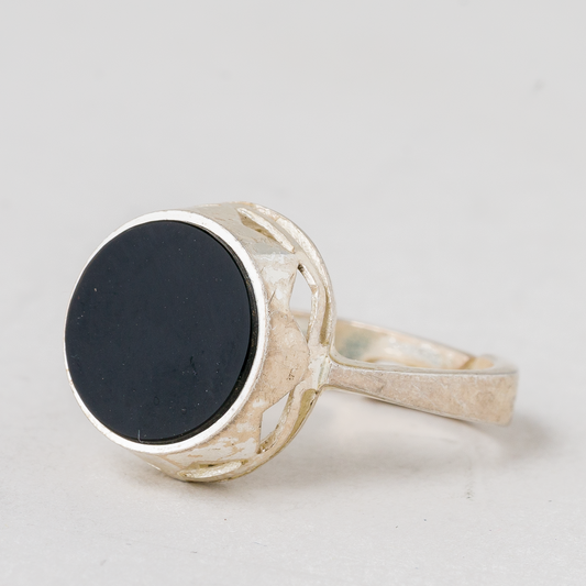 Ring Schwarzer Stein 925er Silber 4,1 g Größe flexibel0