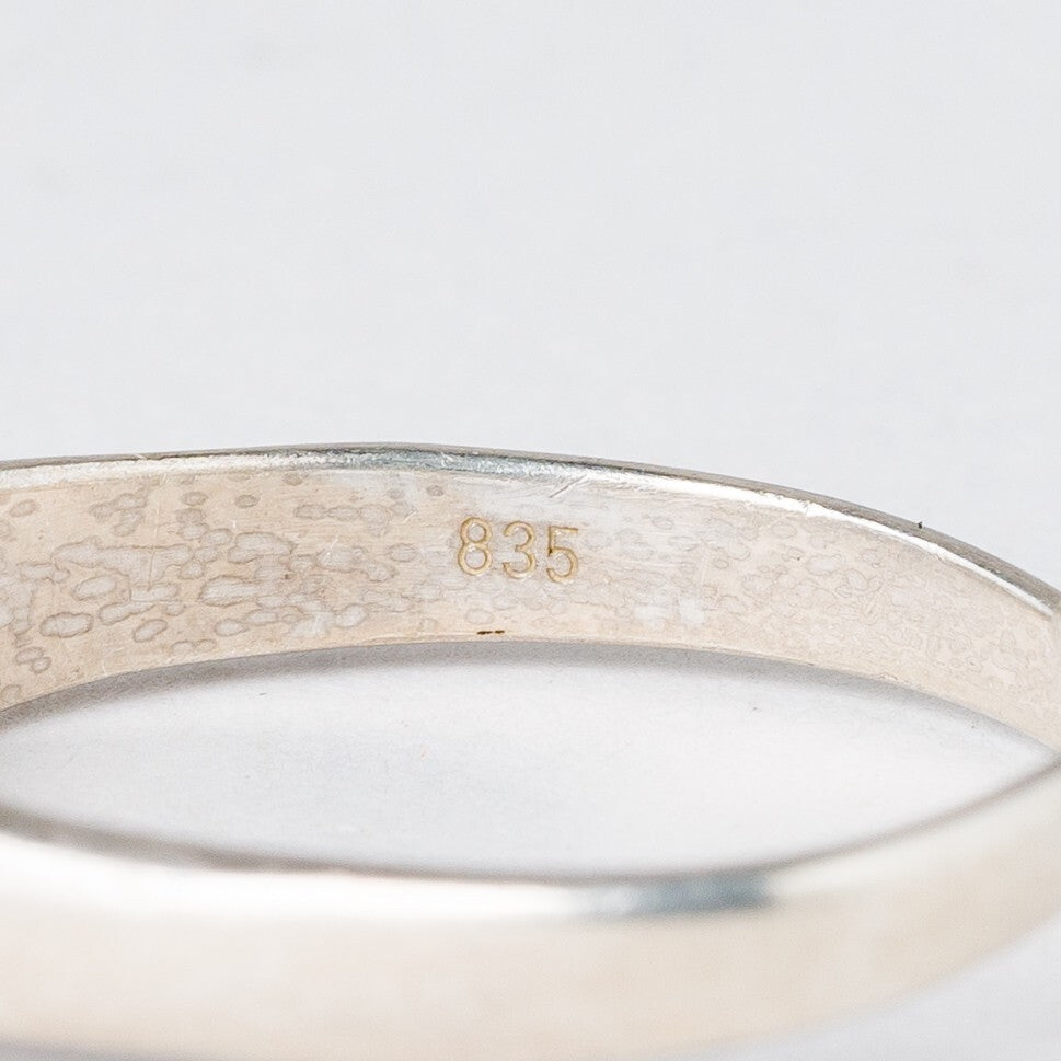 Silber Ring 835 Roter Stein Größe flexibel ca. 60 2,74 g5