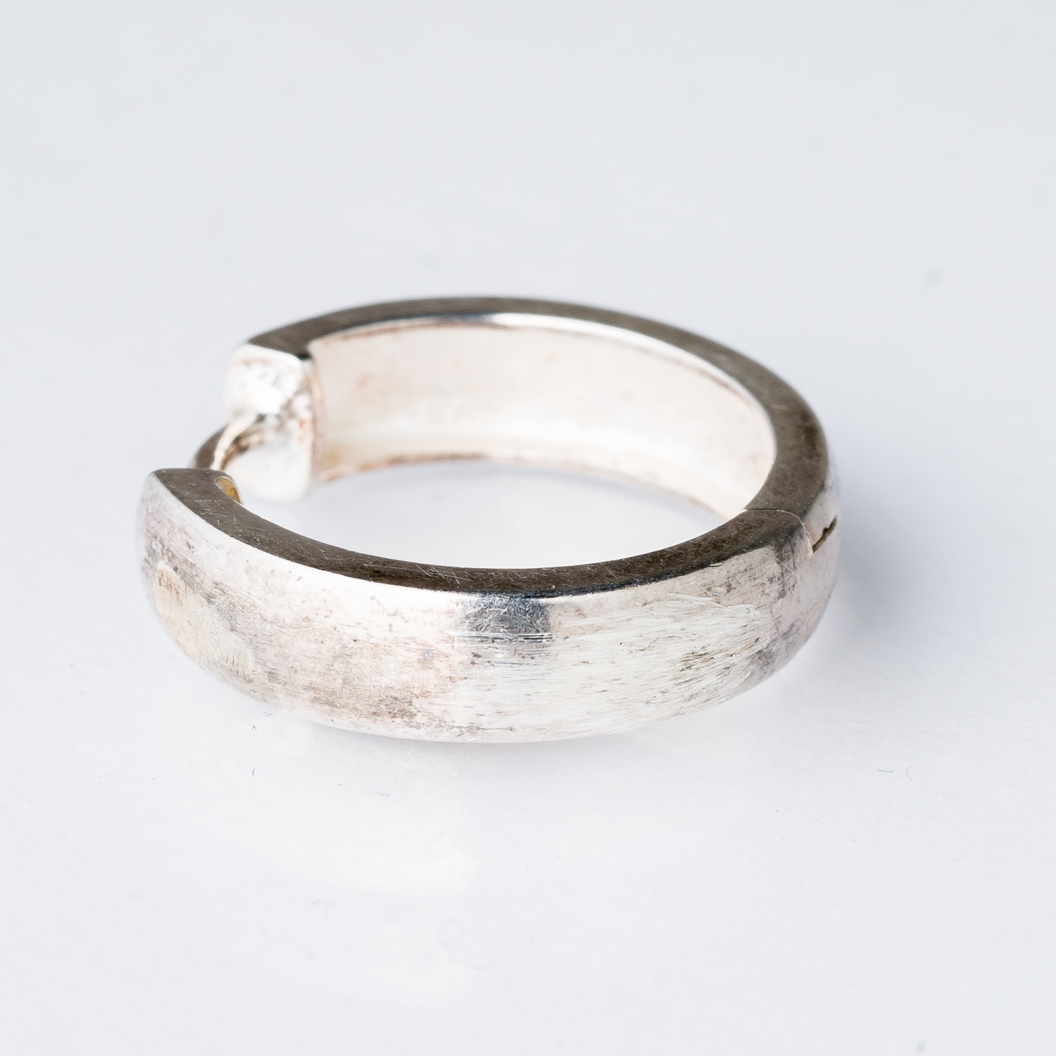 Einzelner Ohrring Huggie 925er Silber 1,91 g2