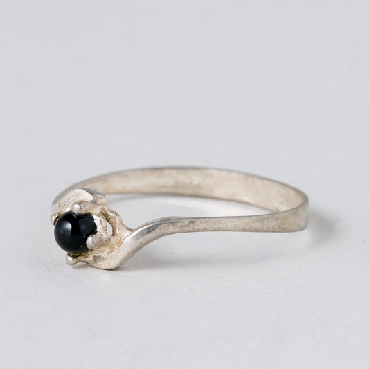 Ring Schwarzer Stein 835er Silber 1,0 g Größe 55 (17,5 mm Ø)0