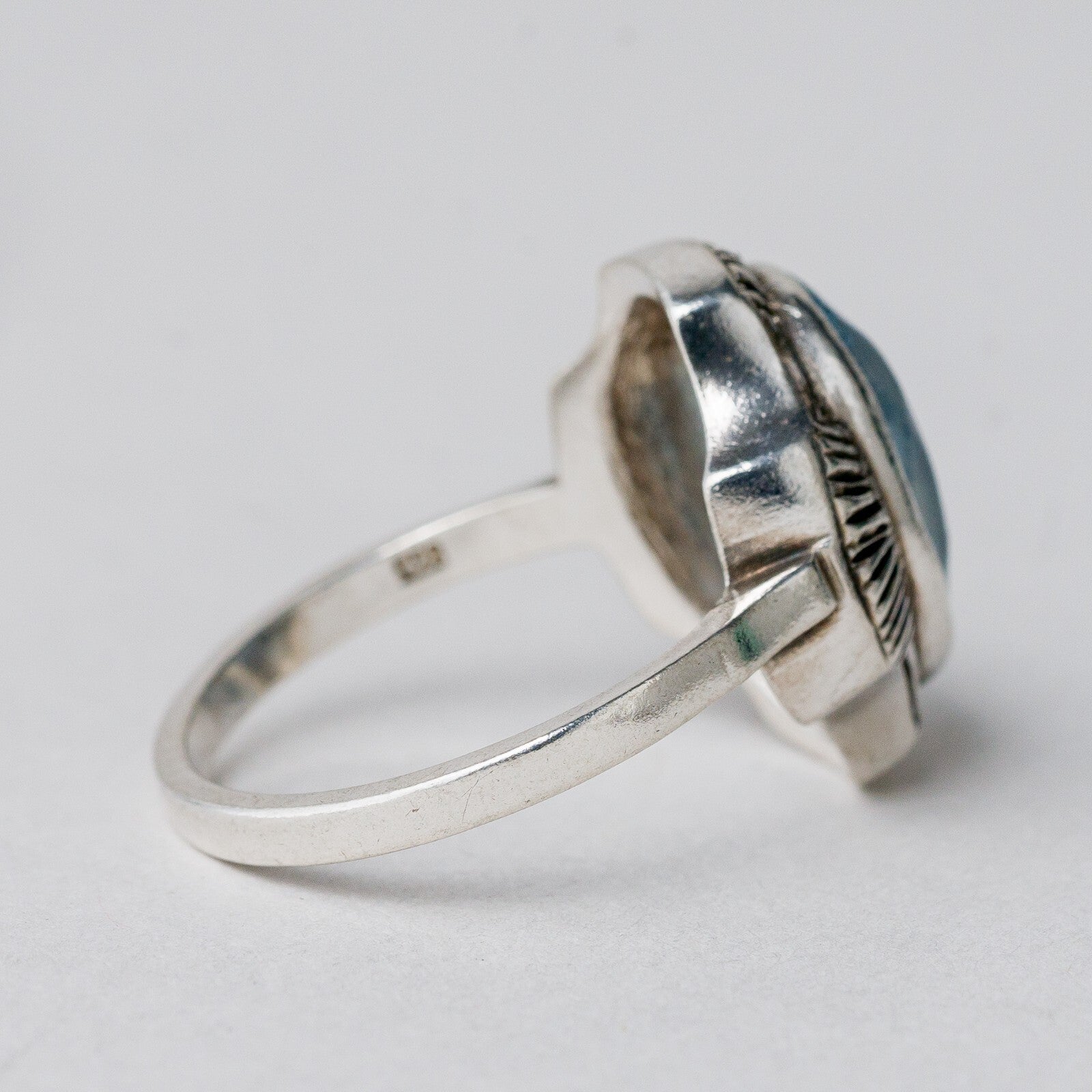 Silber Ring 835 Blauer Stein Größe 56 (17,8 mm Ø) 5,15 g4