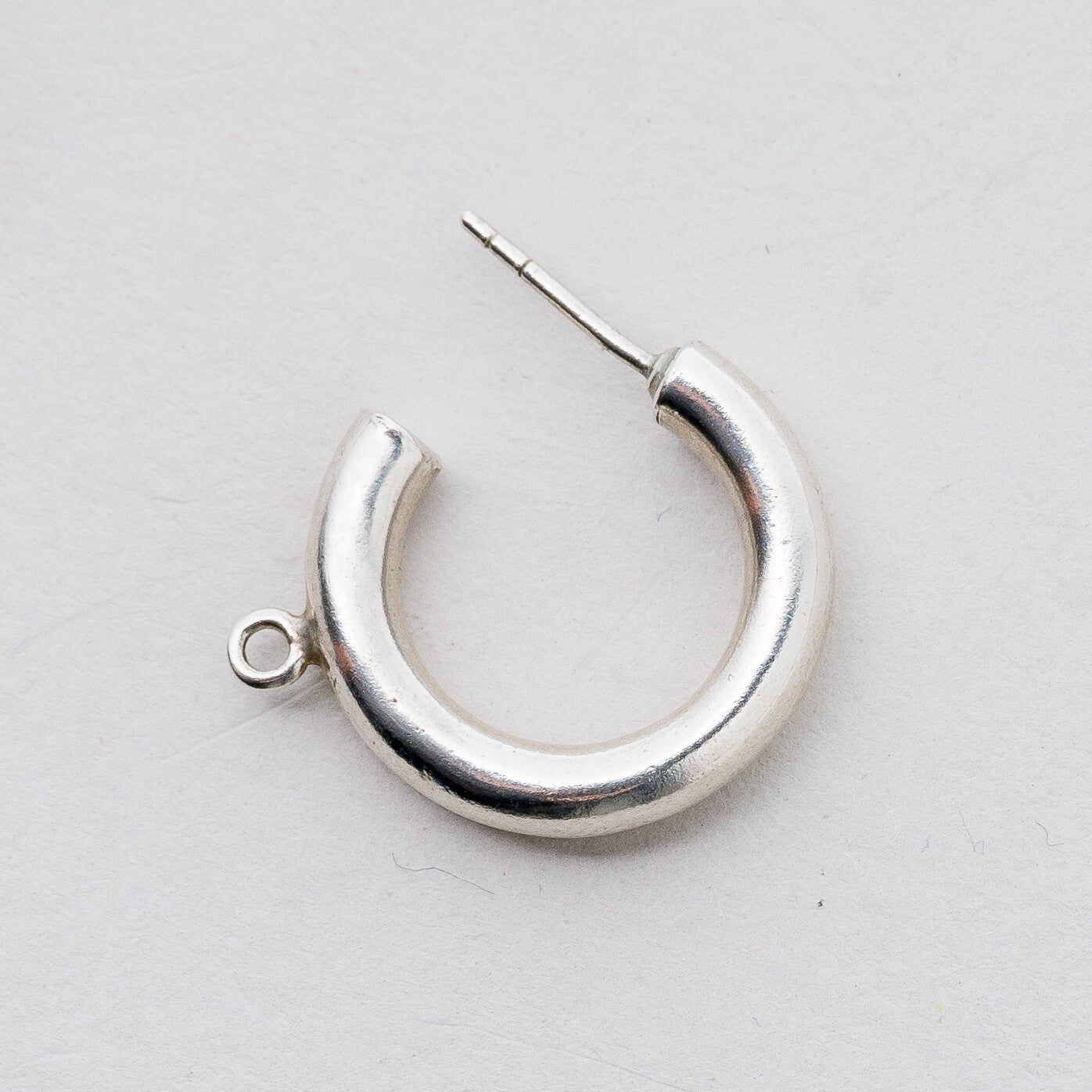 Einzelner Ohrring Halbe Creole 925 Silber 1,7 g0