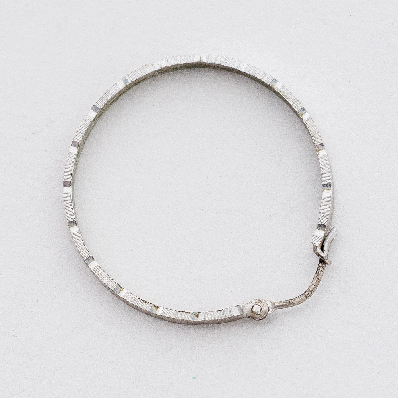 Einzelner Ohrring Creole 835 Silber 2,01 g4