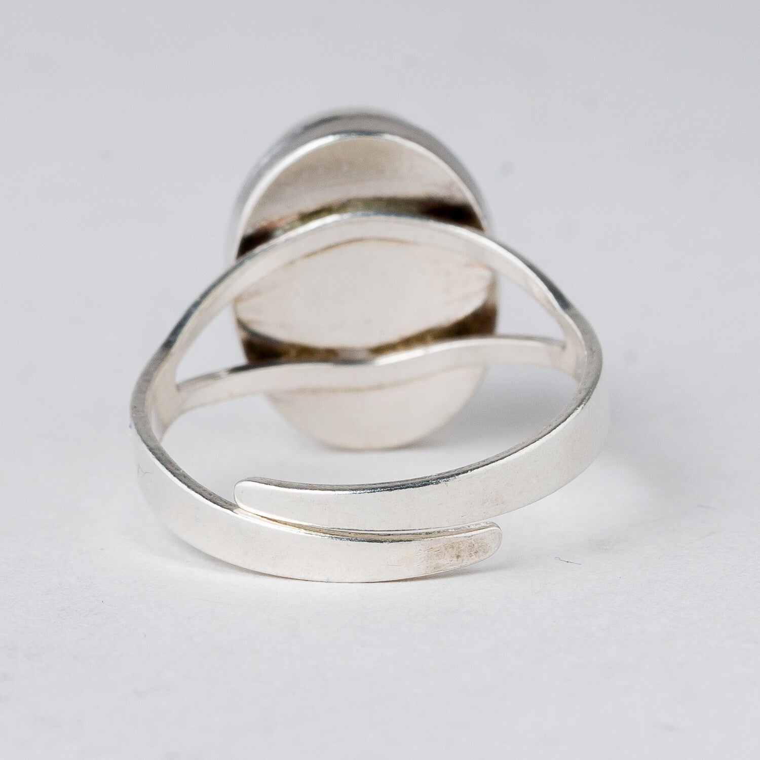 Silber Ring 835 Weißer Stein Größe flexibel ca. 57 4,16 g3