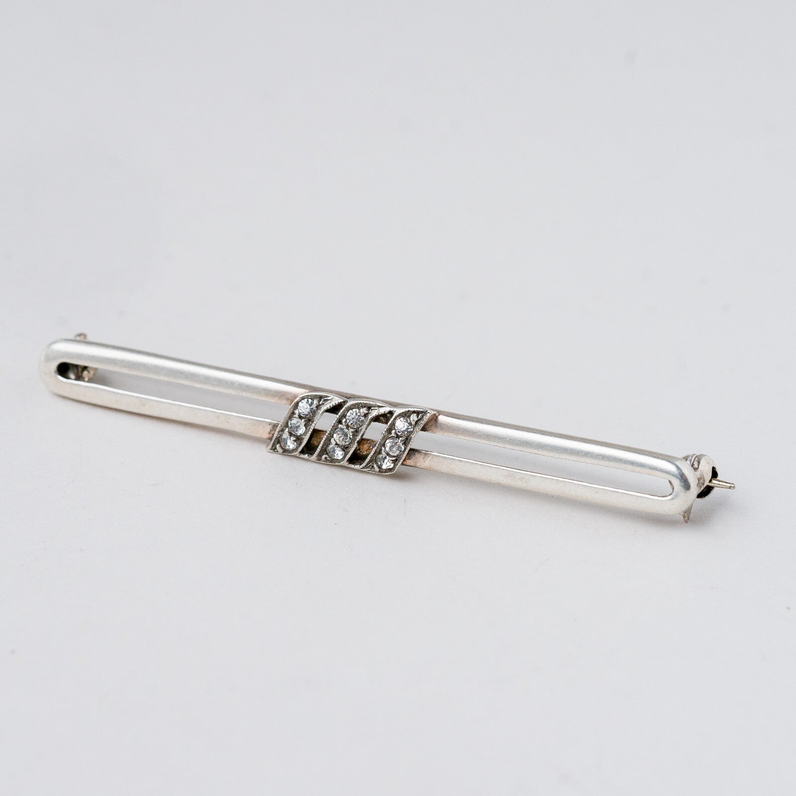 Brosche 835 Silber Weiße Steine 5,6 cm 4,22 g0
