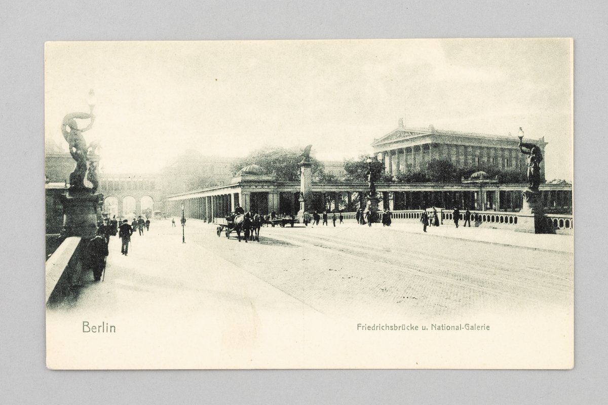 Ansichtskarte Berlin Friedrichsbrücke und National-Galerie um 19000