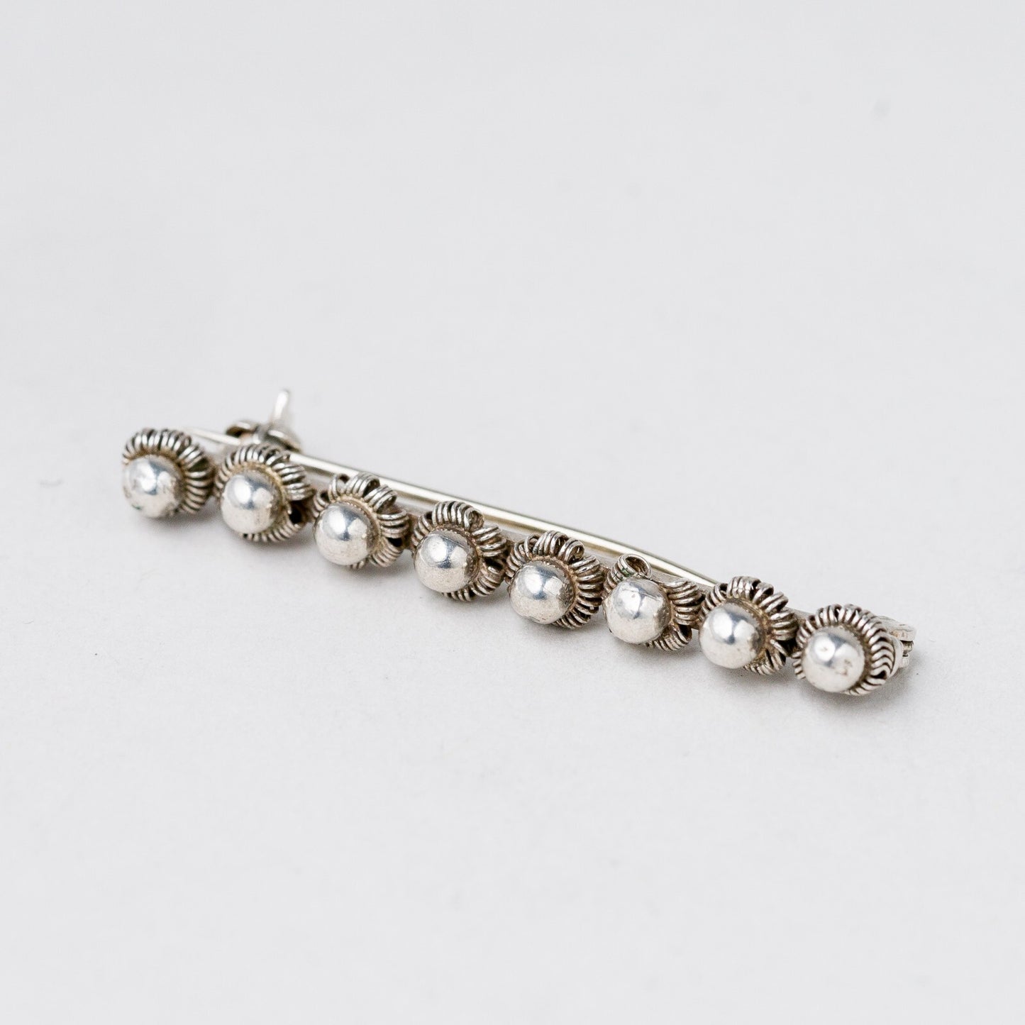 Brosche 800 Silber Kugeln 4,1 cm 2,64 g0