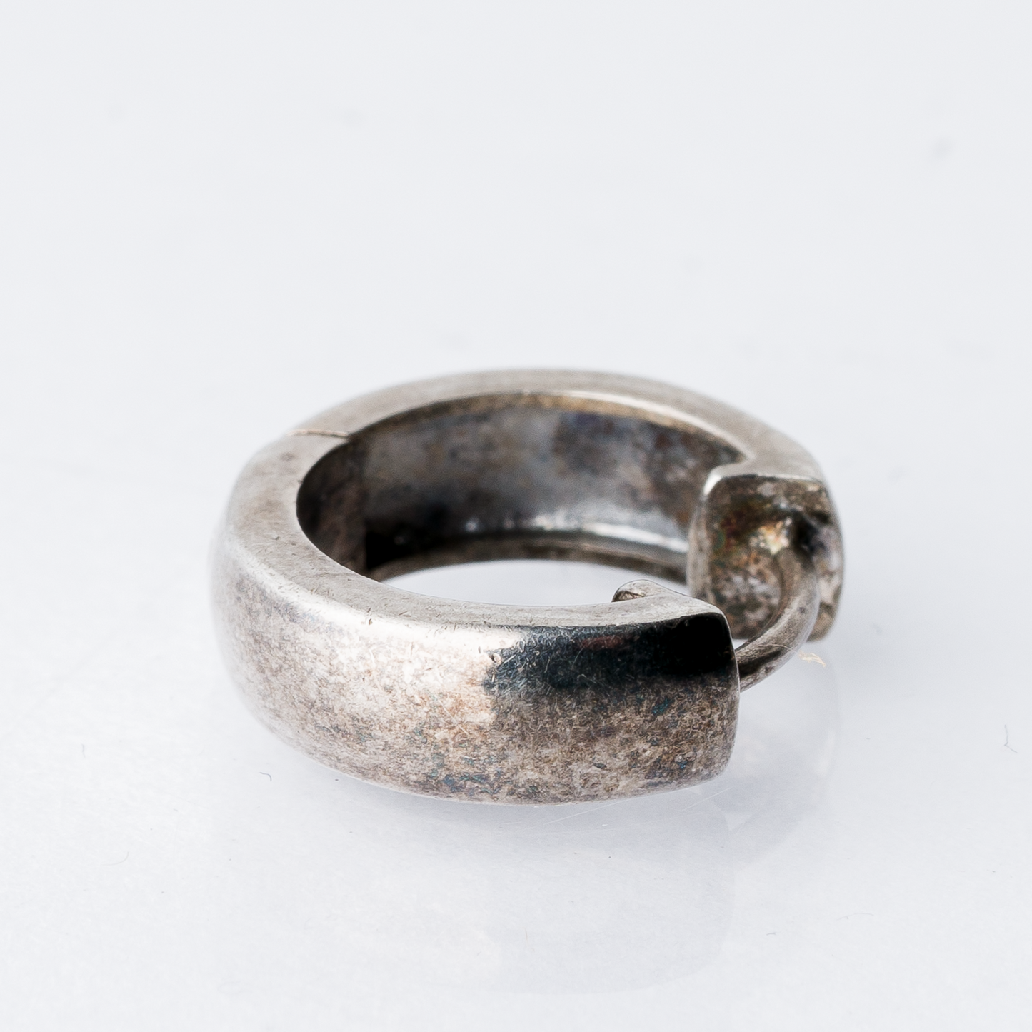 Einzelner Ohrring Huggie 925er Silber 1,27 g2
