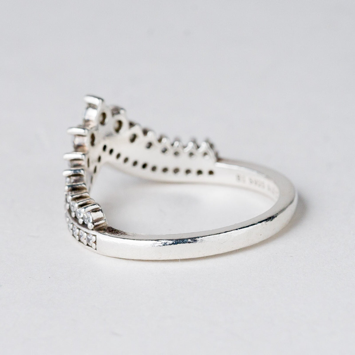 Silber Ring 925 Weiße Steine Größe 51 (16,2 mm Ø) 2,79 g2