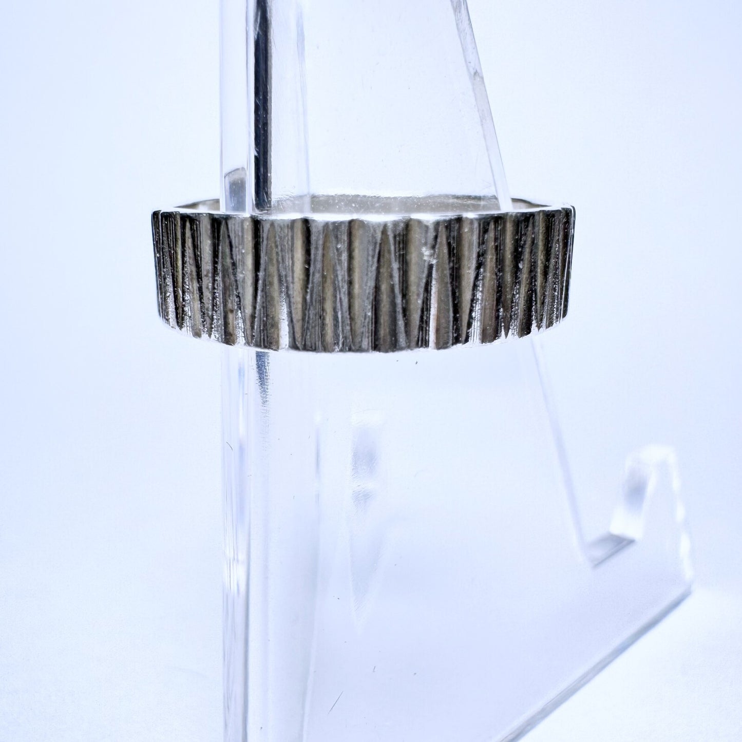 Ring 835er Silber Größe 53 geriffelt 2,58g3