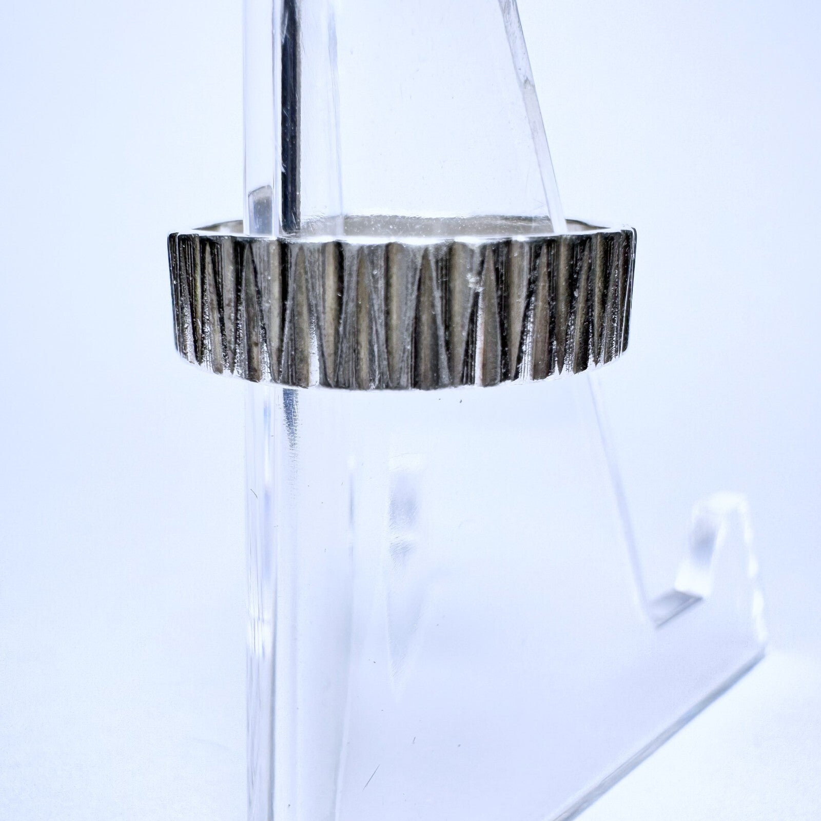 Ring 835er Silber Größe 53 geriffelt 2,58g3
