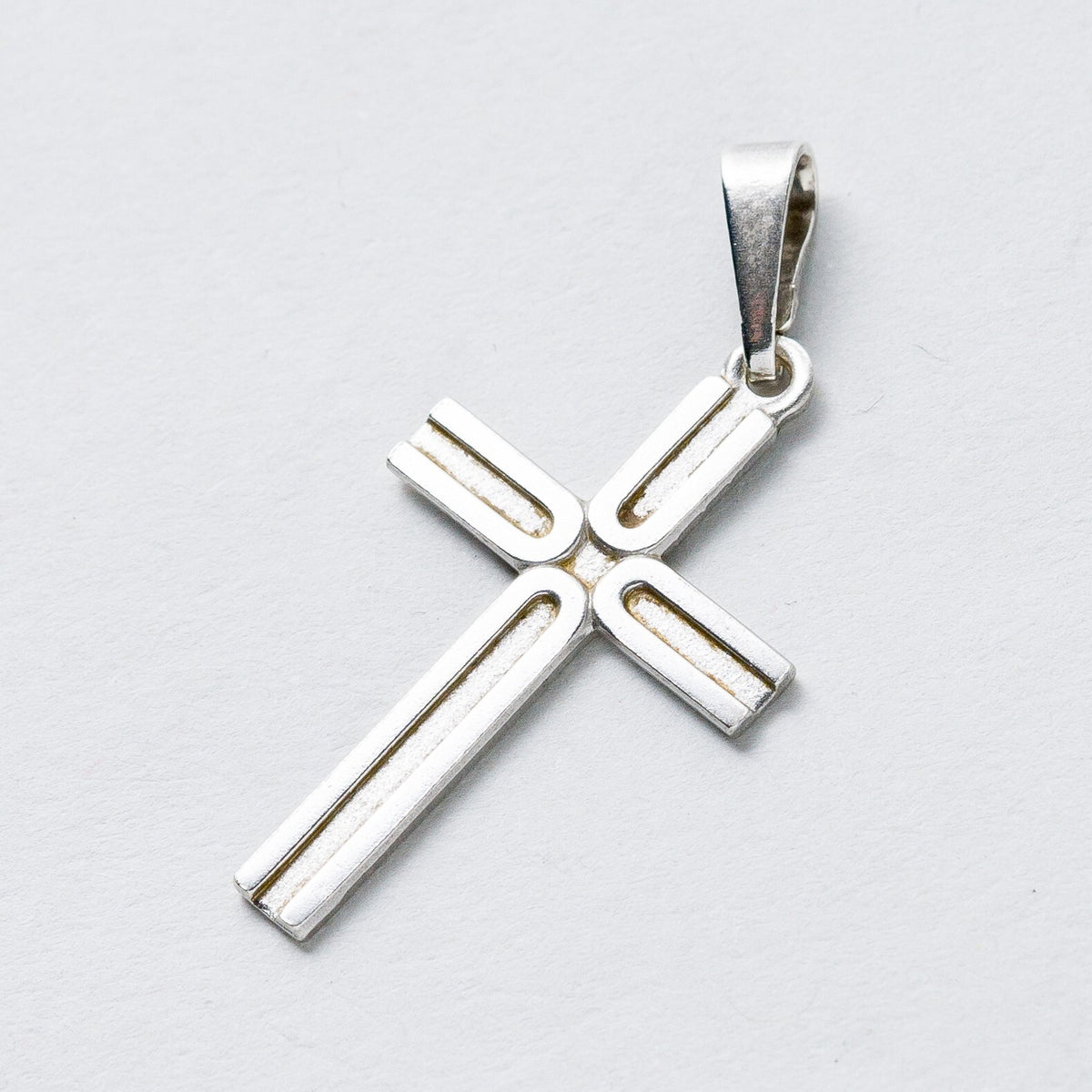 Anhänger 835 Silber Kreuz 3,2 cm 1,22 g0