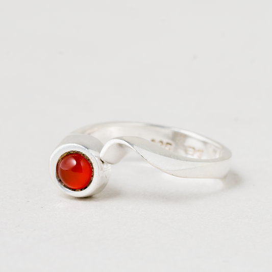 Ring Roter Stein 925er Silber 2,82 g Größe flexibel0