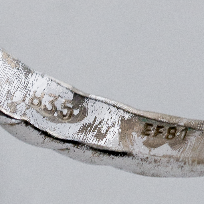 Ring ohne Stein Stein 2,12 g 835er Silber flexible Größe2