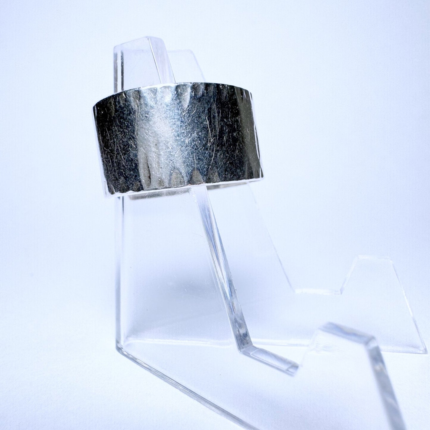 Ring 835er Silber Größe 55 mit Hammerschlag Dekor 3,11g5