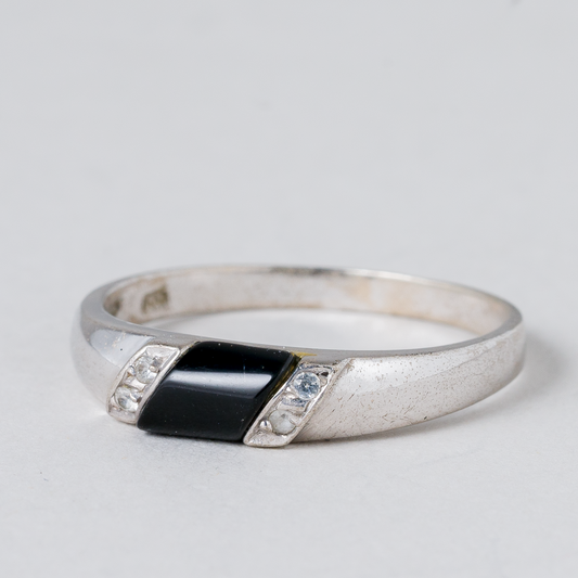 Ring Schwarzer Stein 835er Silber 1,92 g Größe 60 (19,1 mm Ø)0