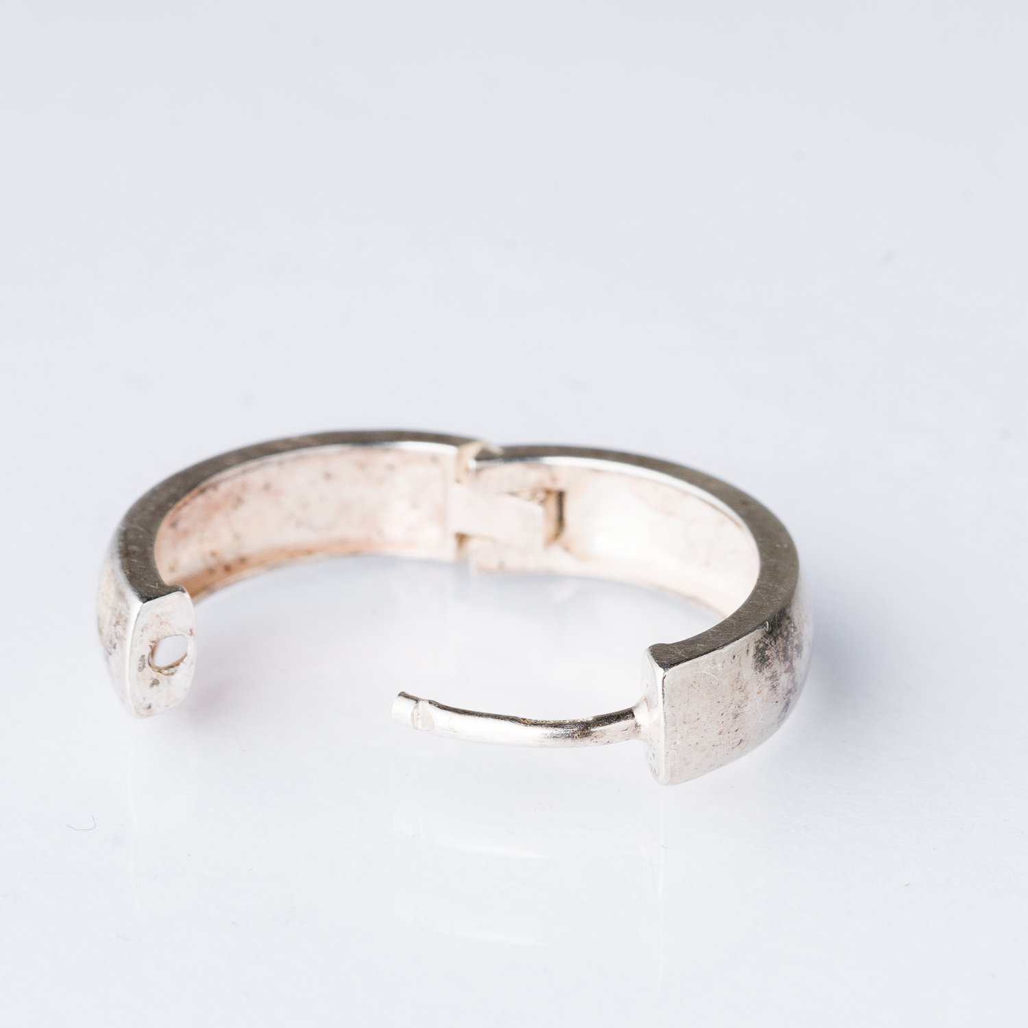 Einzelner Ohrring Huggie 925er Silber 1,91 g6