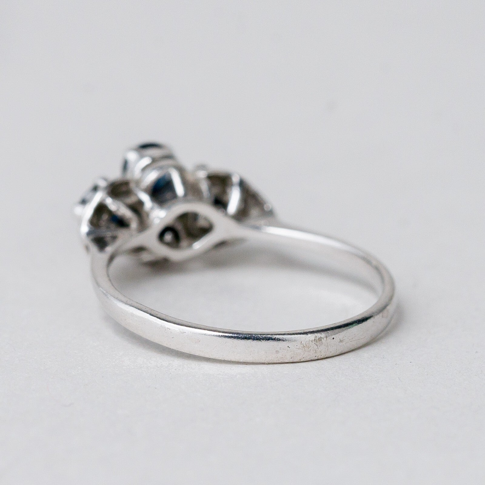 Silber Ring 835 Blauer Stein Größe 50 (15,9 mm Ø) 1,63 g2