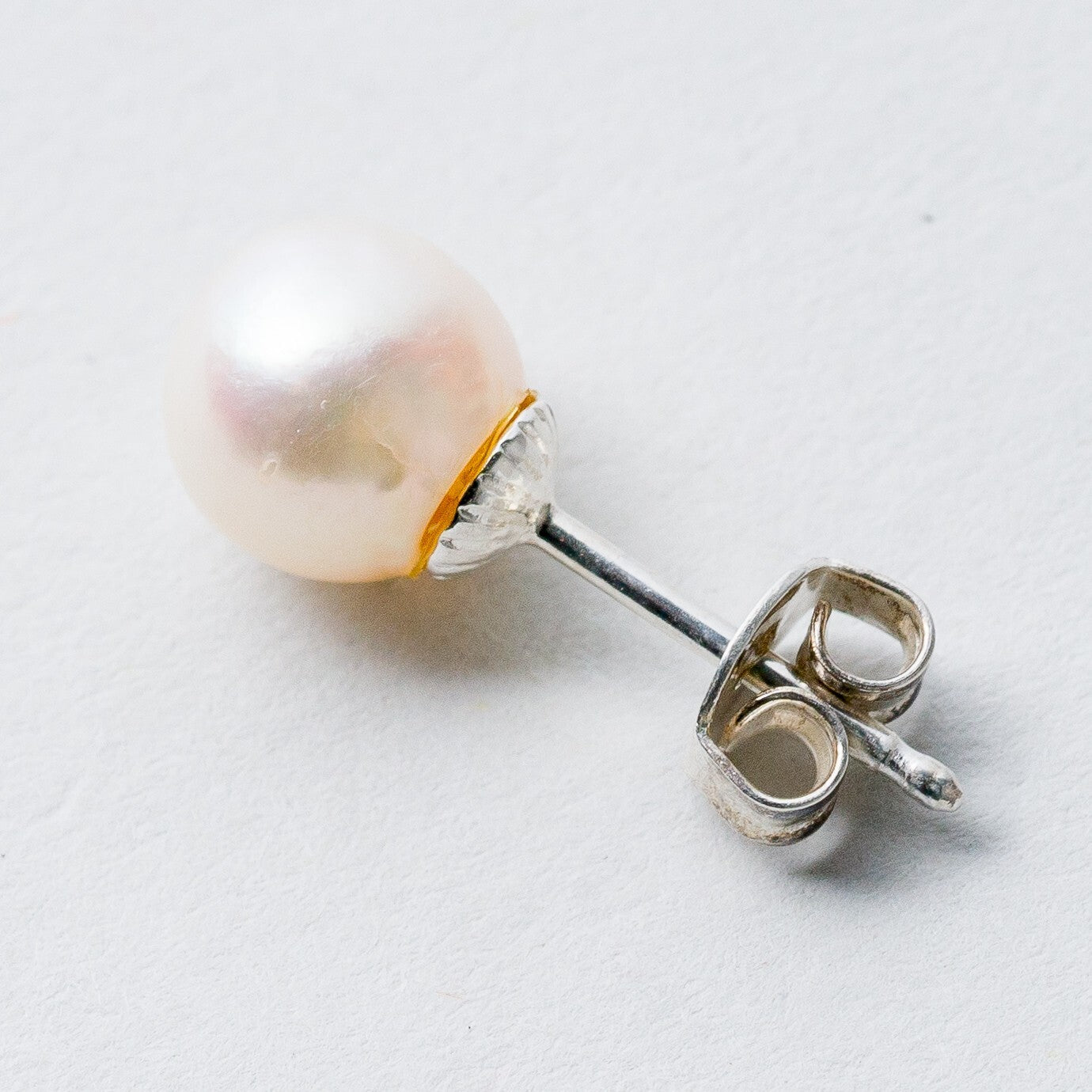 Einzelner Ohrring Ohrstecker Silber Perle 0,76 g4